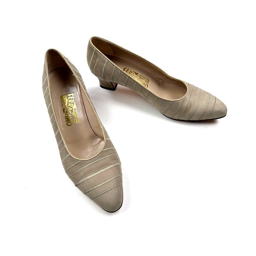 Salvatore Ferragamo Suede Pumps Women 9.5 B Gray Heels Almond Toe